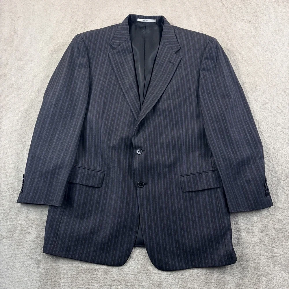 VTG Hickey Freeman Suit Men 44R Gray Striped Wool Pleated Pants 38x28 USA Made